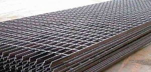 Grating Steel: Solusi Lantai Industri yang Kuat, Aman, dan Tahan Lama